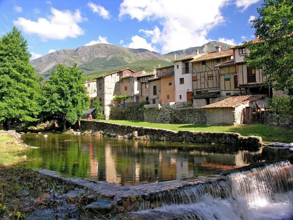 Complejo Turistico Las Canadas Casas De Campo- Actividades Gratuitas Todos Los Fines De Semana Banos De Montemayor Exterior foto